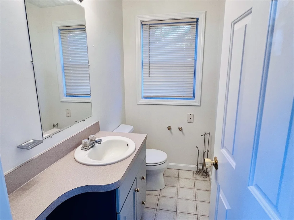 118 Wyoming Ave, Oak Grove