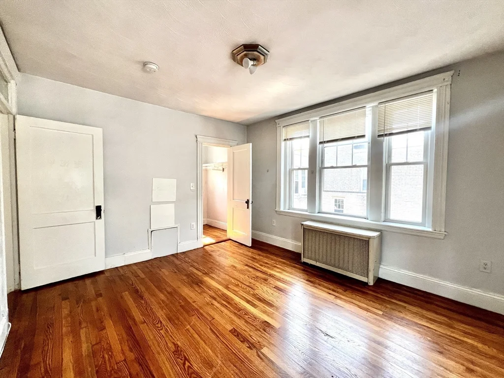 76 Babcock St, Coolidge Corner