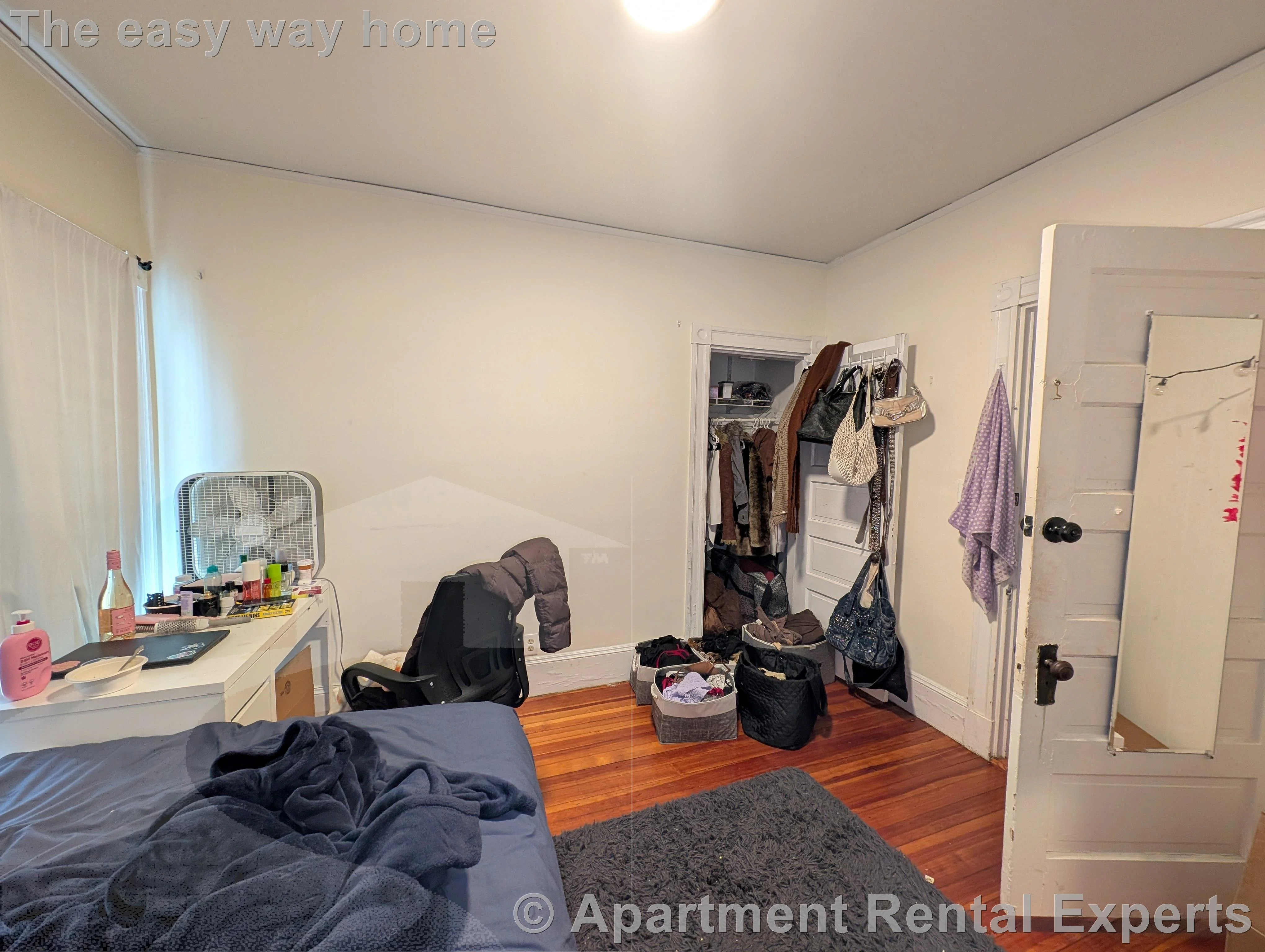 16 Curtis Ave, Tufts