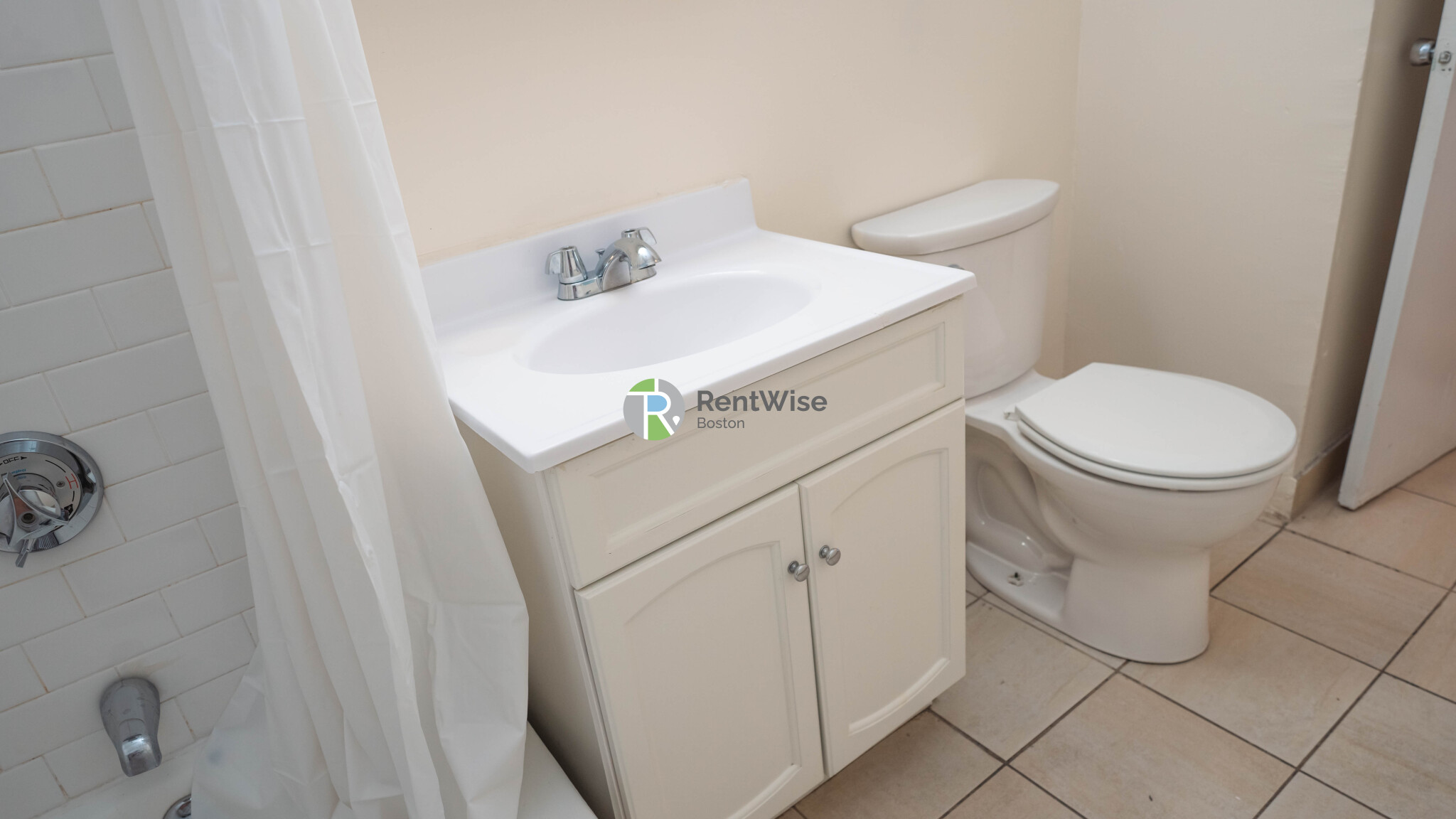 90 Gardner St, Allston