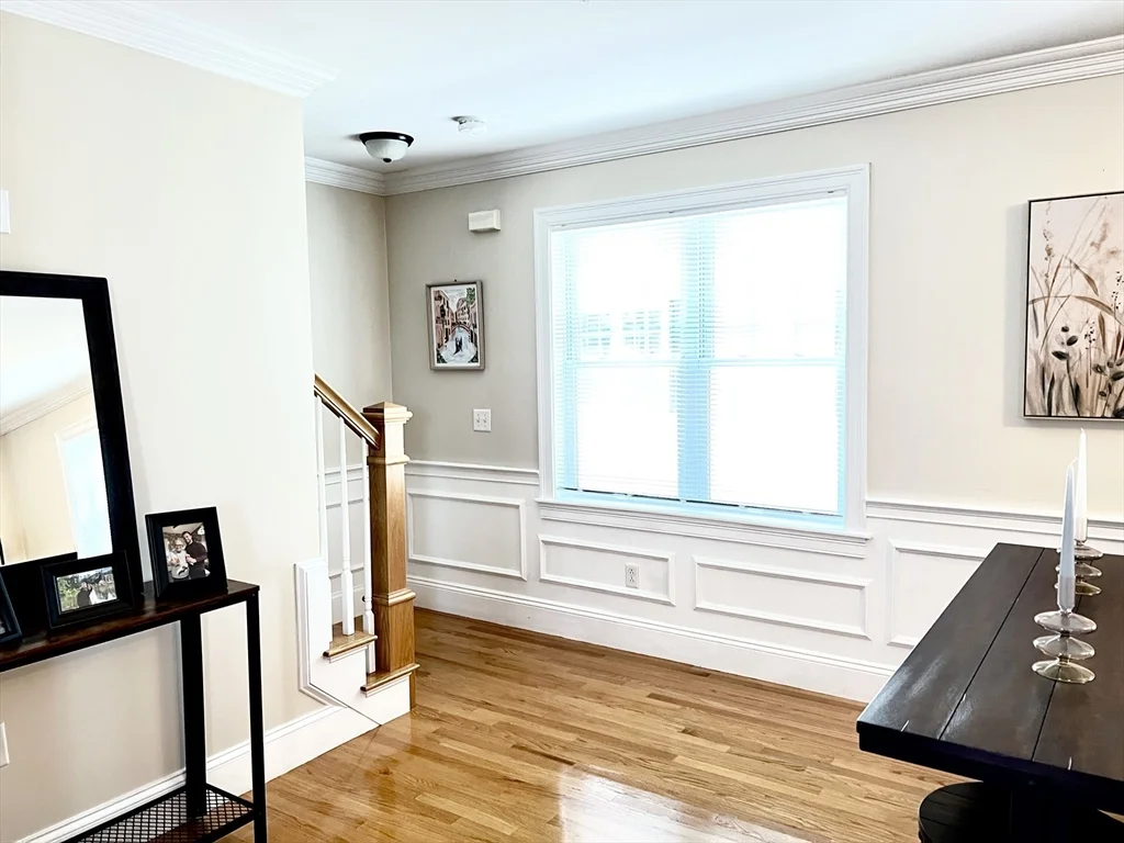 75 Brackett St, Quincy