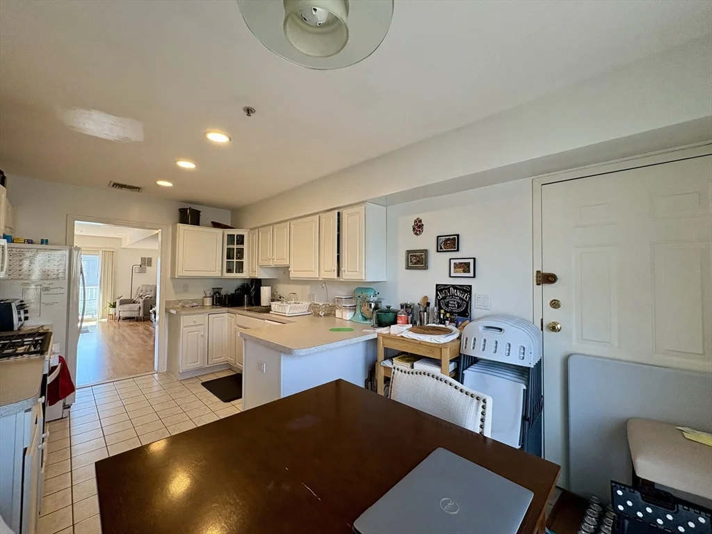 20 Cameron St, Boylston Street