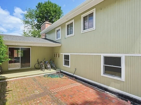17 Churchill Rd, Winchester