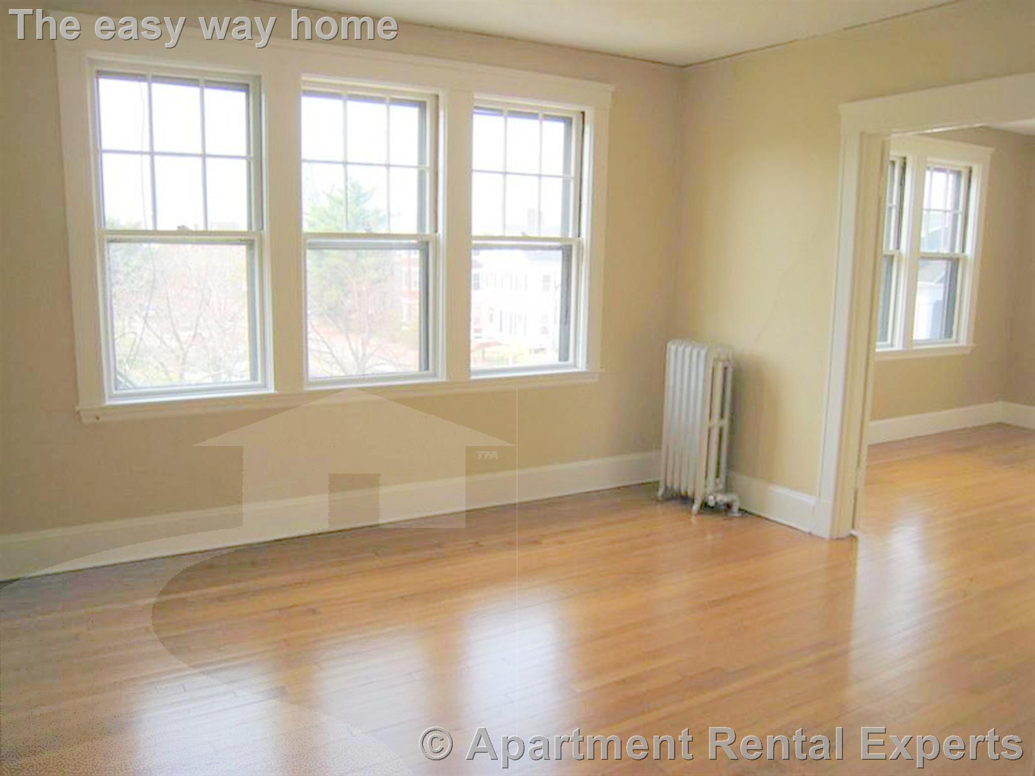 172 Norfolk St, Central Square