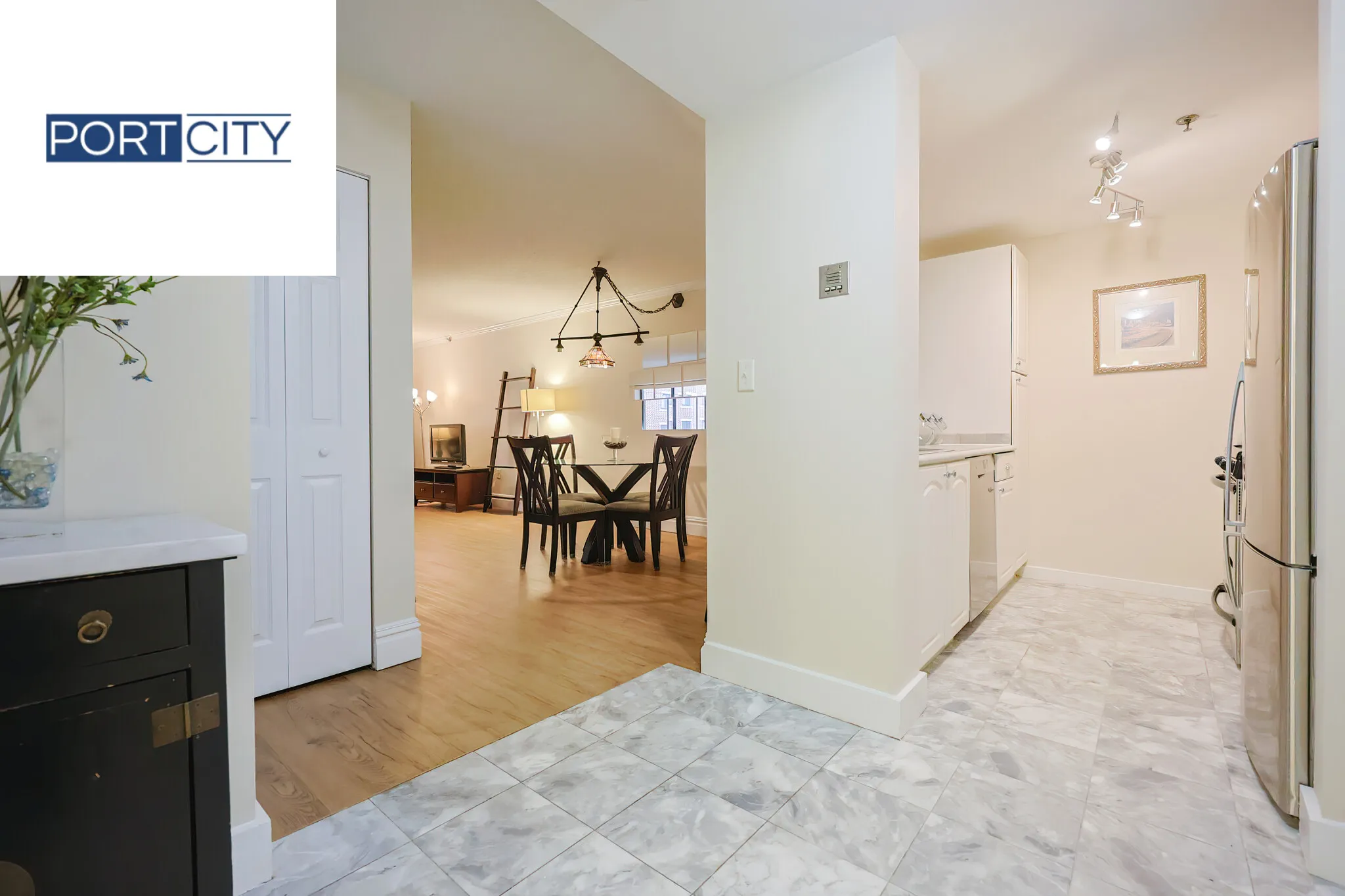 15 Beacon St, Downtown