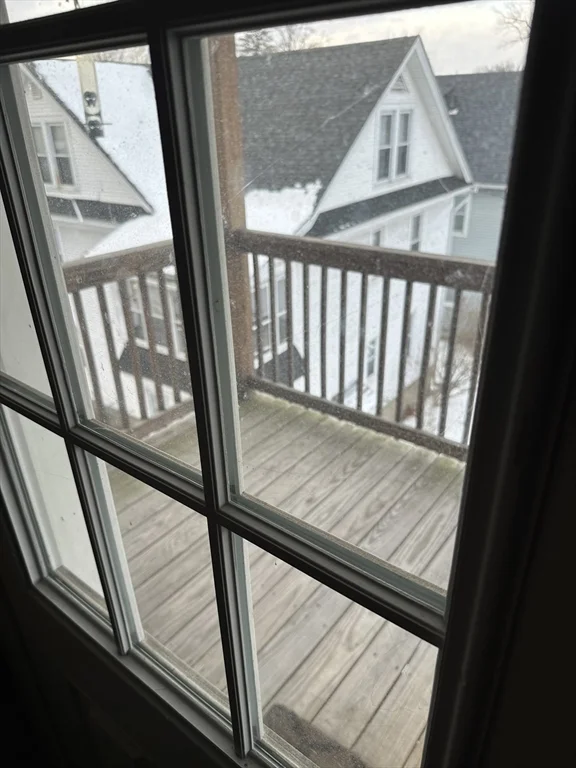 17 Leclair Terr, Chicopee