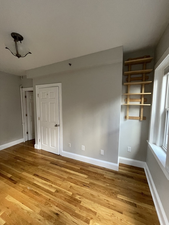 6 Porter Rd, Porter Square