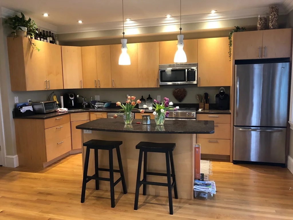 580 East 3rd St, South Boston