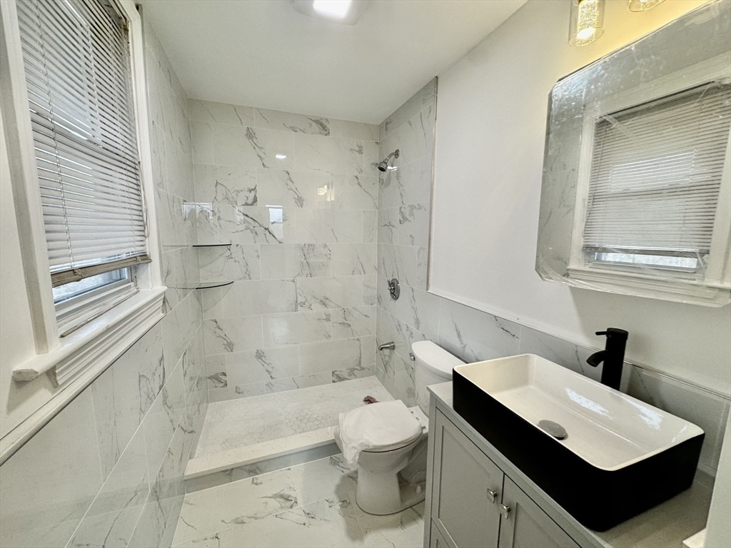 58 Aspinwall Ave, Coolidge Corner