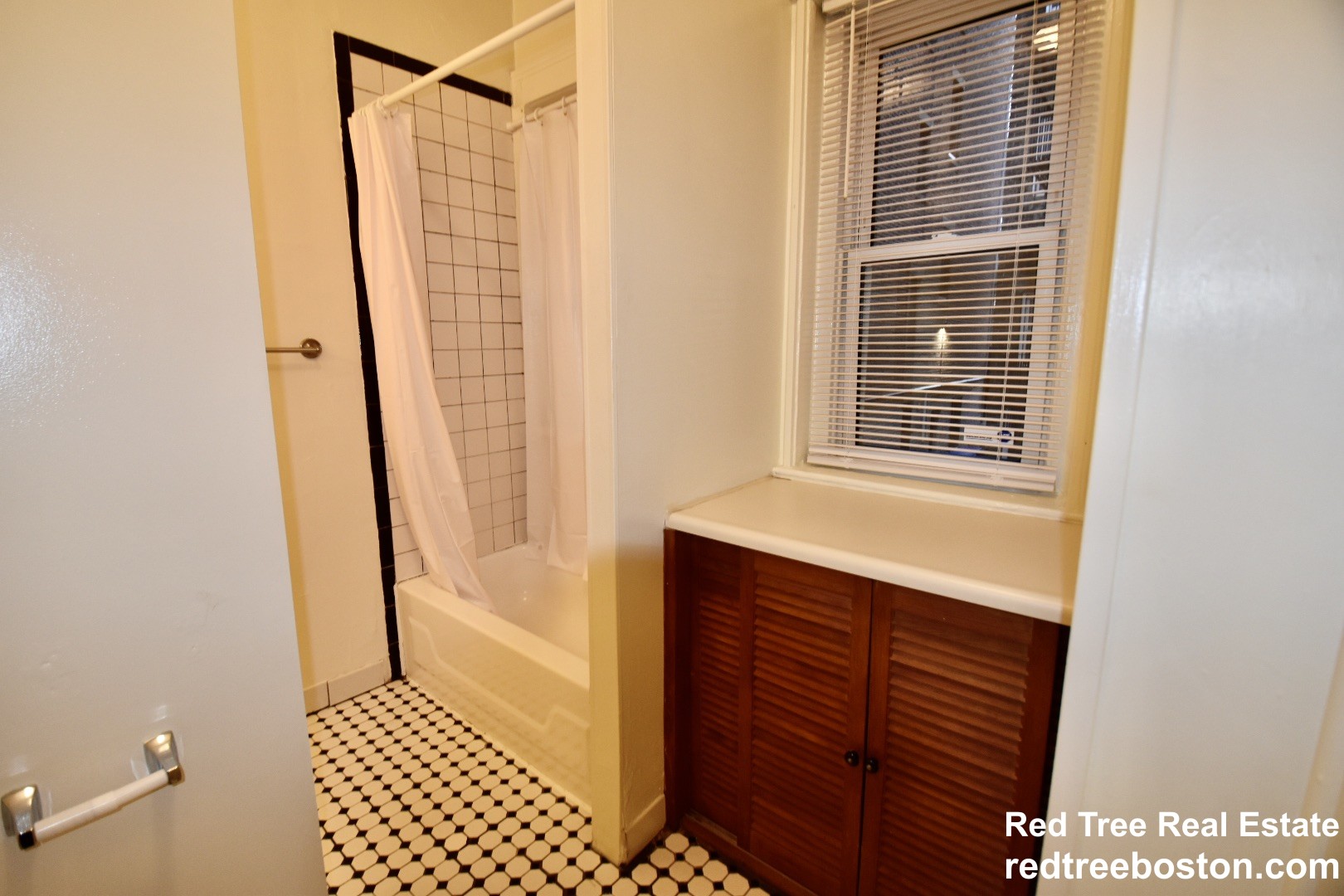 51 Queensberry St, Fenway