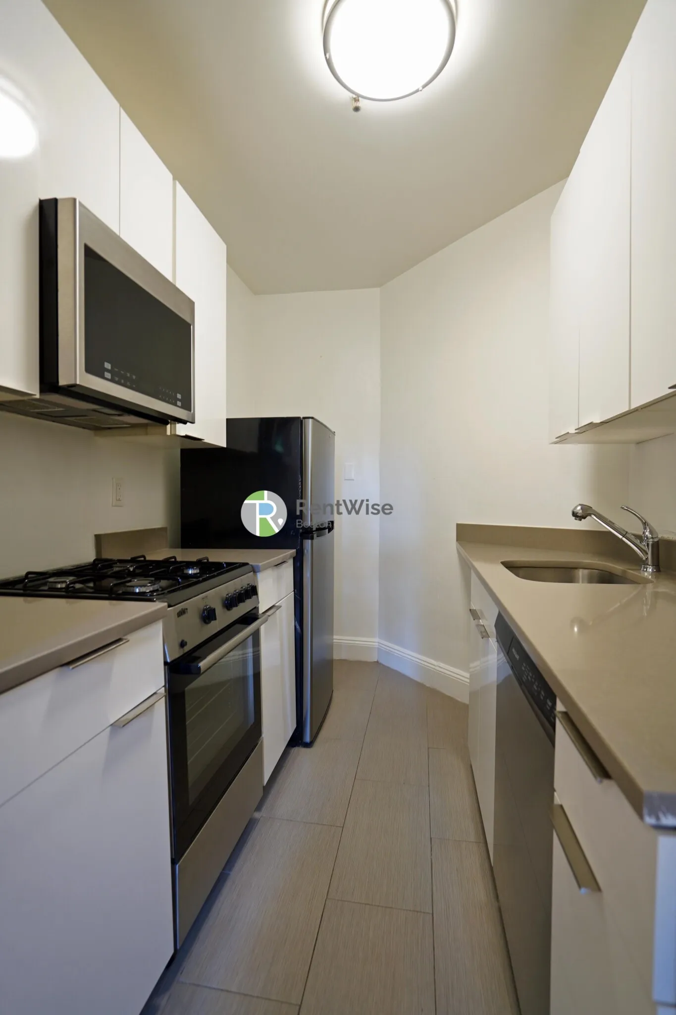 1848 Commonwealth Ave, Brighton