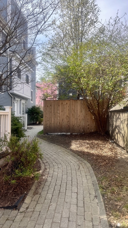 108 Gore St, East Cambridge