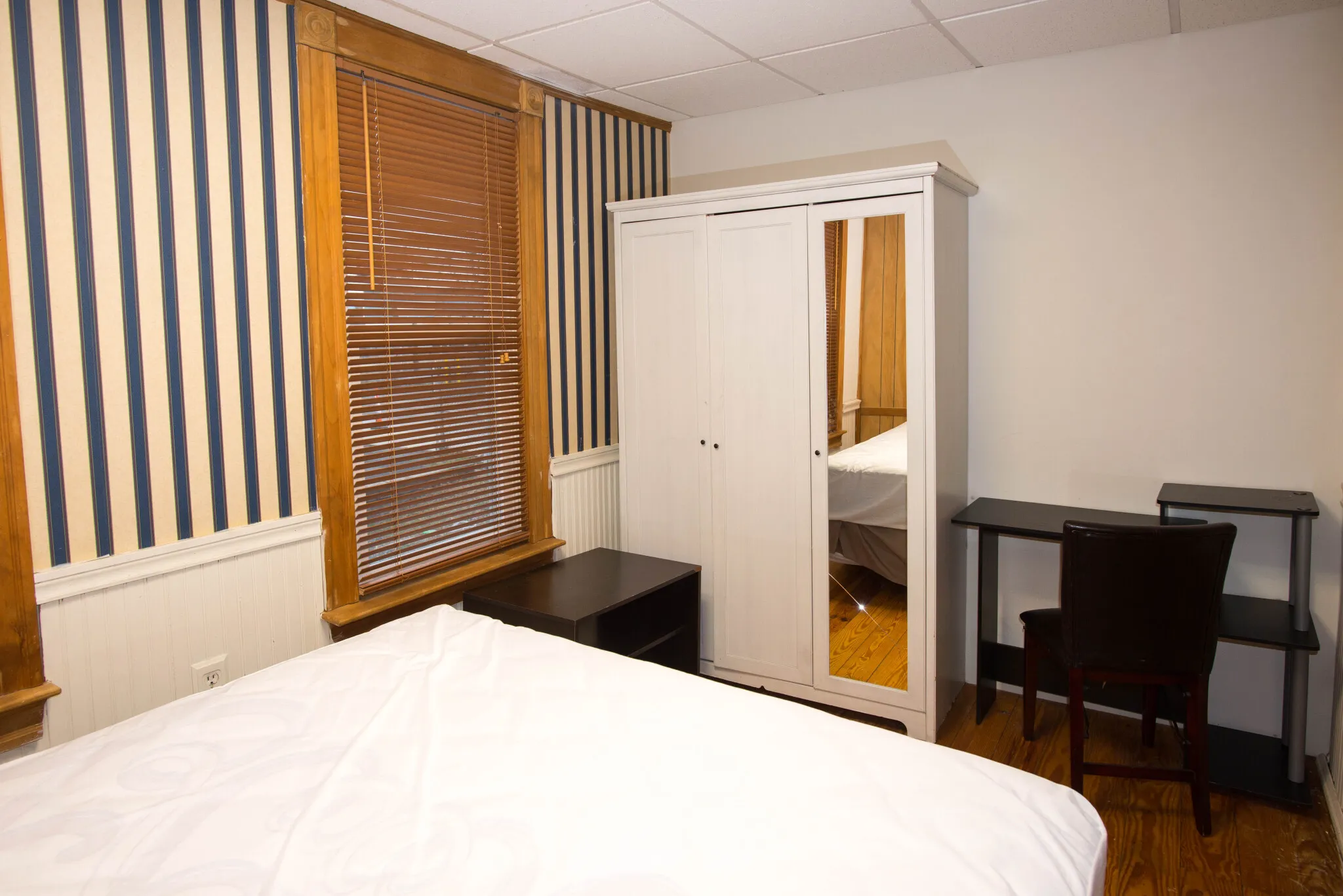 132 Bremen St, East Boston