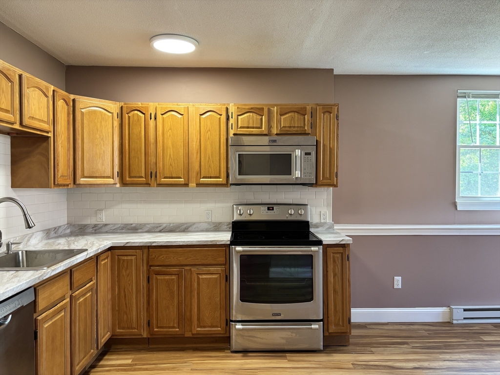 49 Leonard Rd, Boxborough