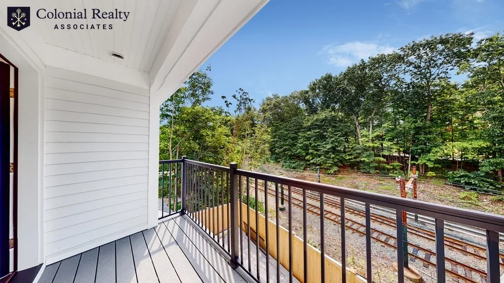 101 Sumner Rd, Brookline