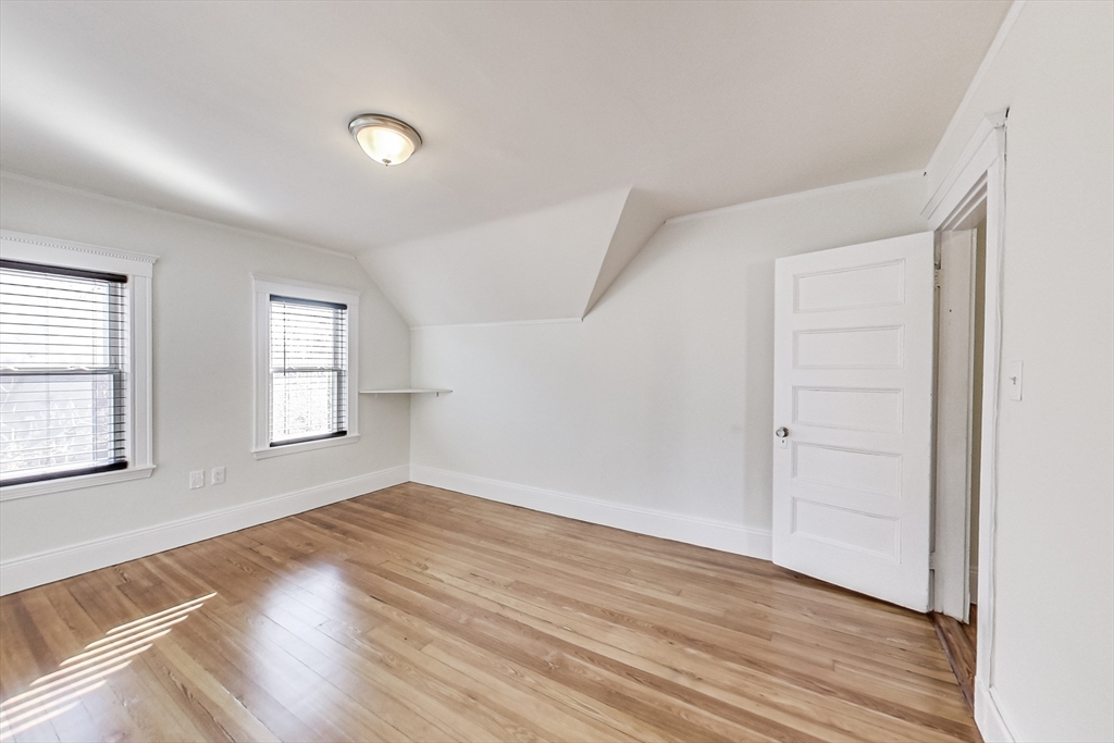 183 Powder House Blvd, West Somerville