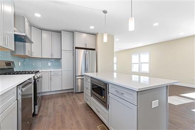 232 Fulton St, Medford