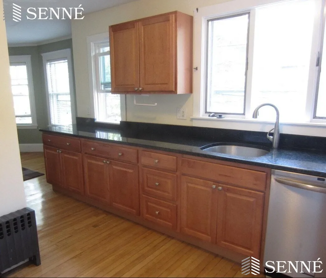 190 North St, West Somerville
