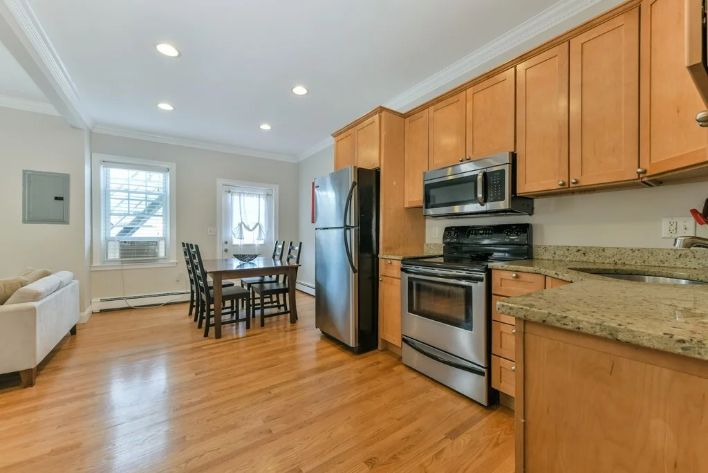 277 Silver, South Boston