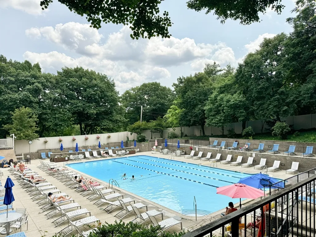 99 Pond Ave, Brookline Village