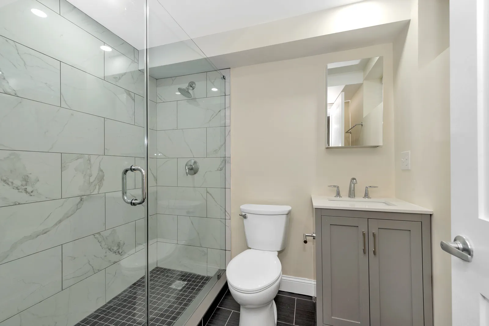 43 Wright Ave, South Medford