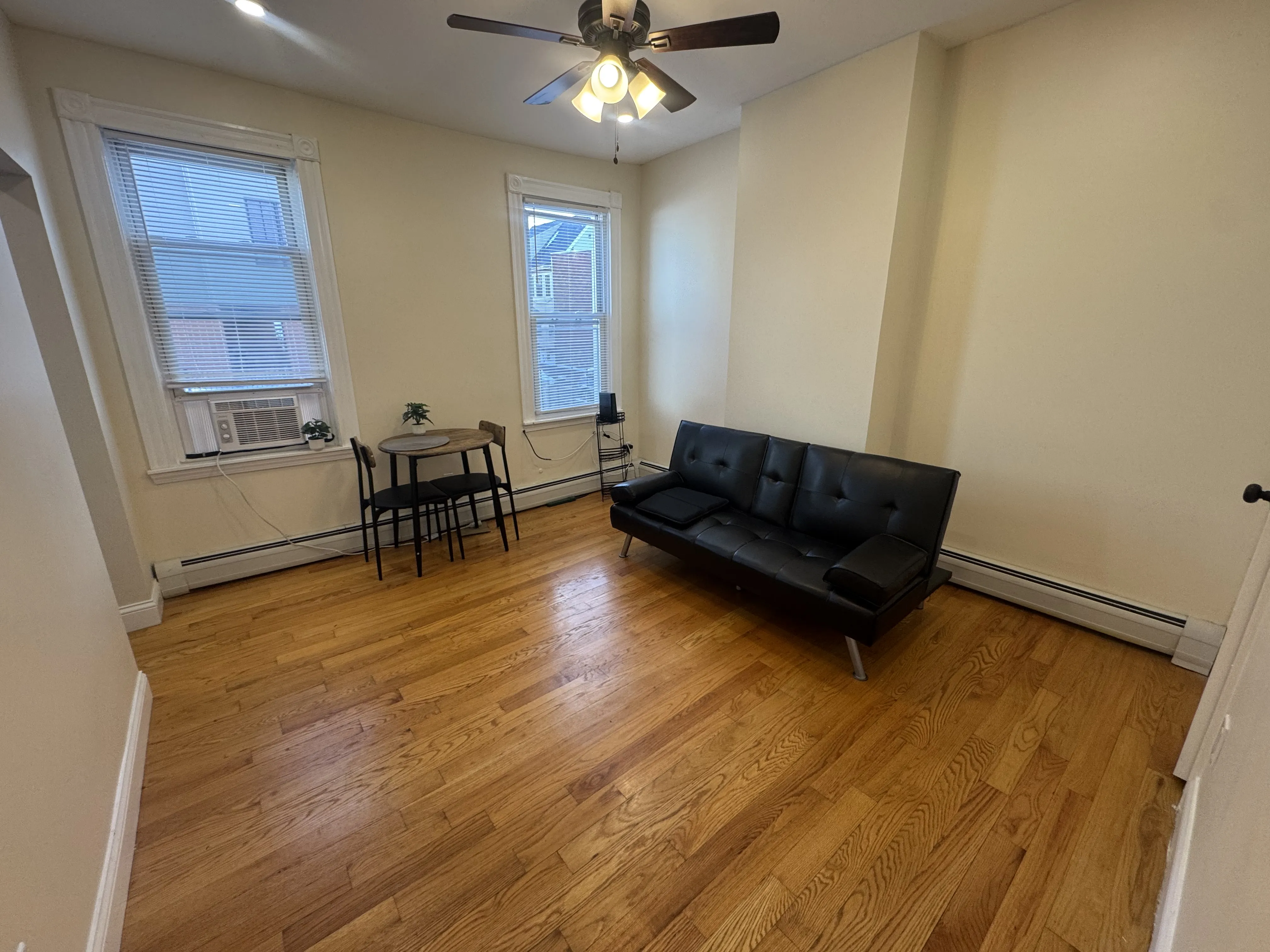 47 Cameron St, Boylston Street