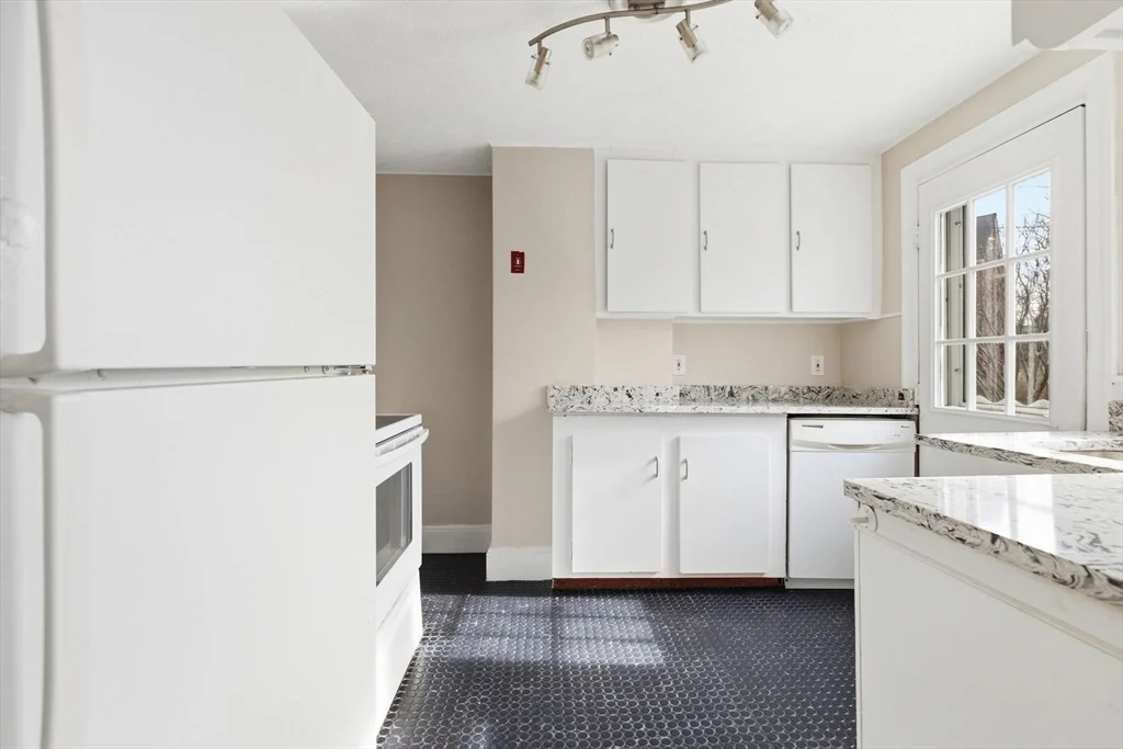 18-20 Payne Rd, Newton