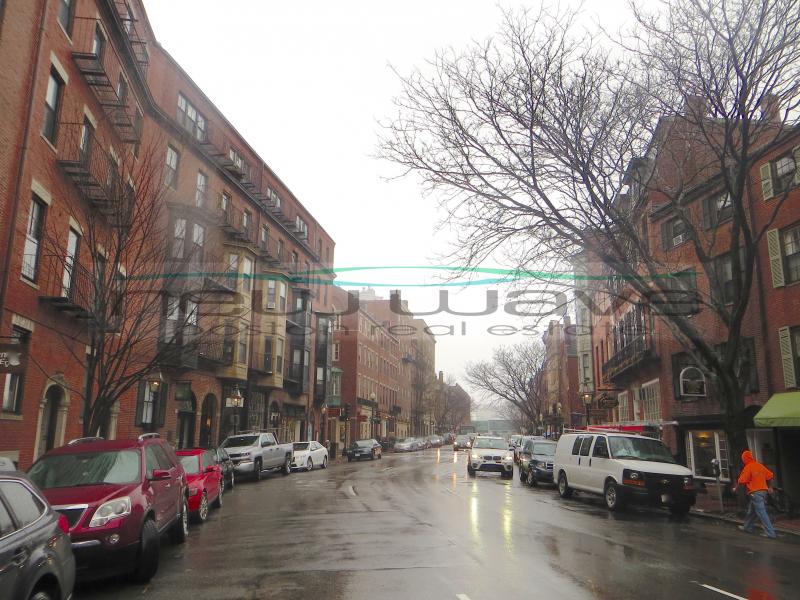 86 Charles St, Beacon Hill