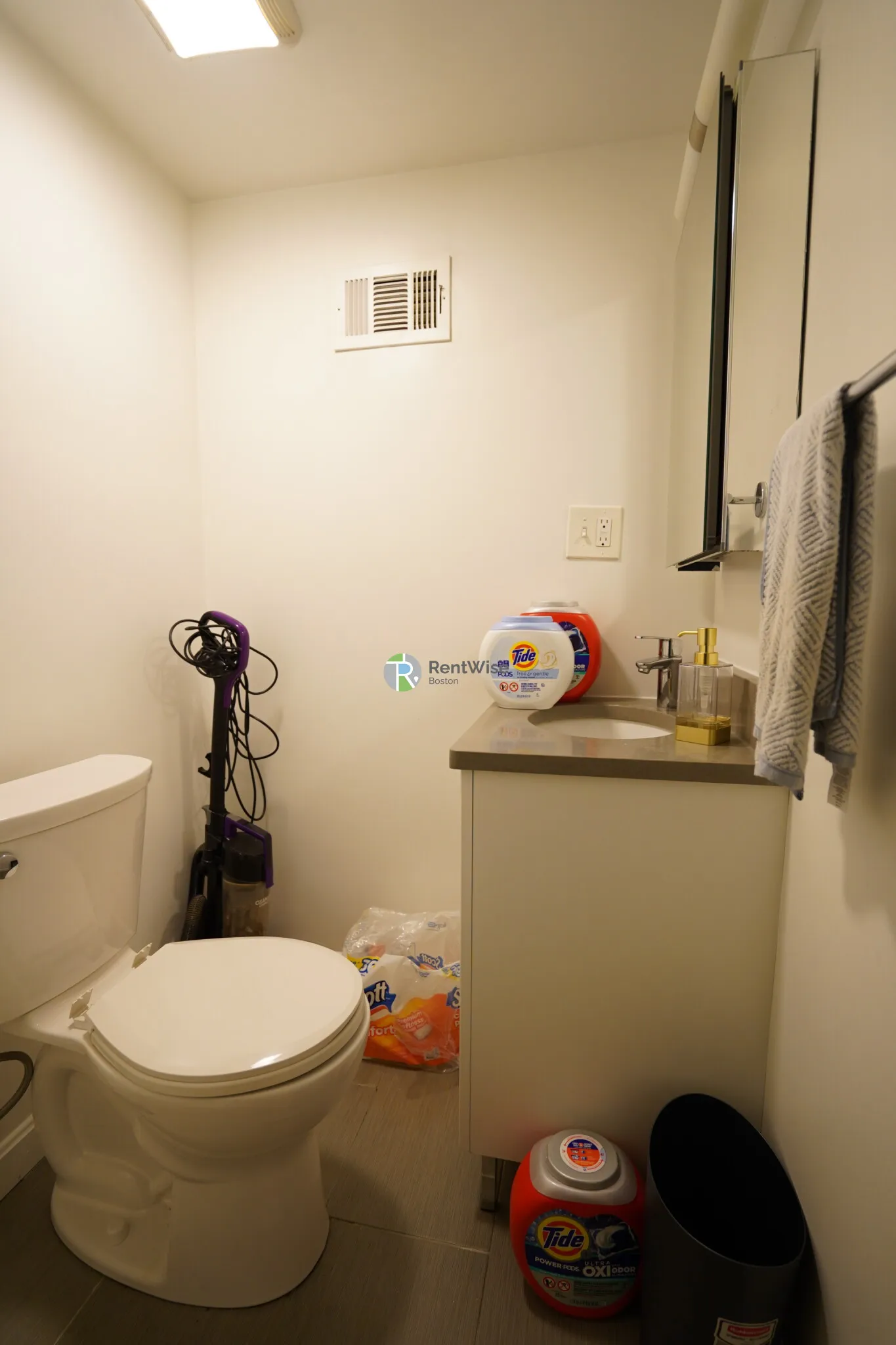 10 Brainerd Rd, Allston