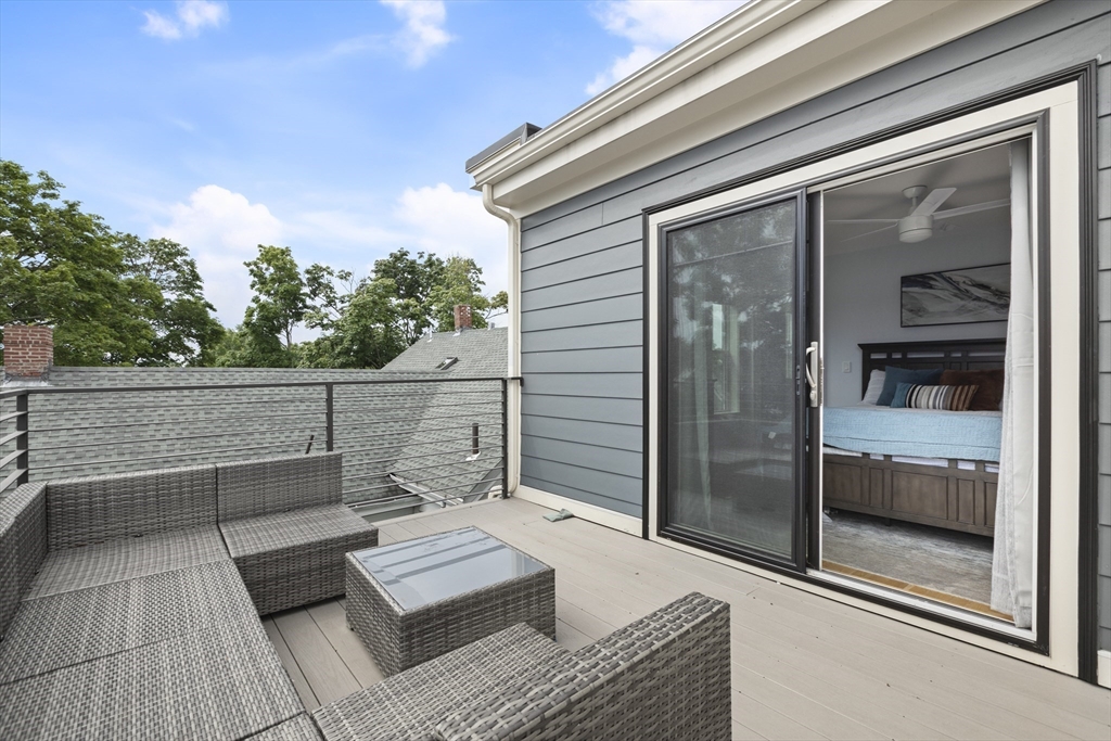 10 Hallet, Dorchester