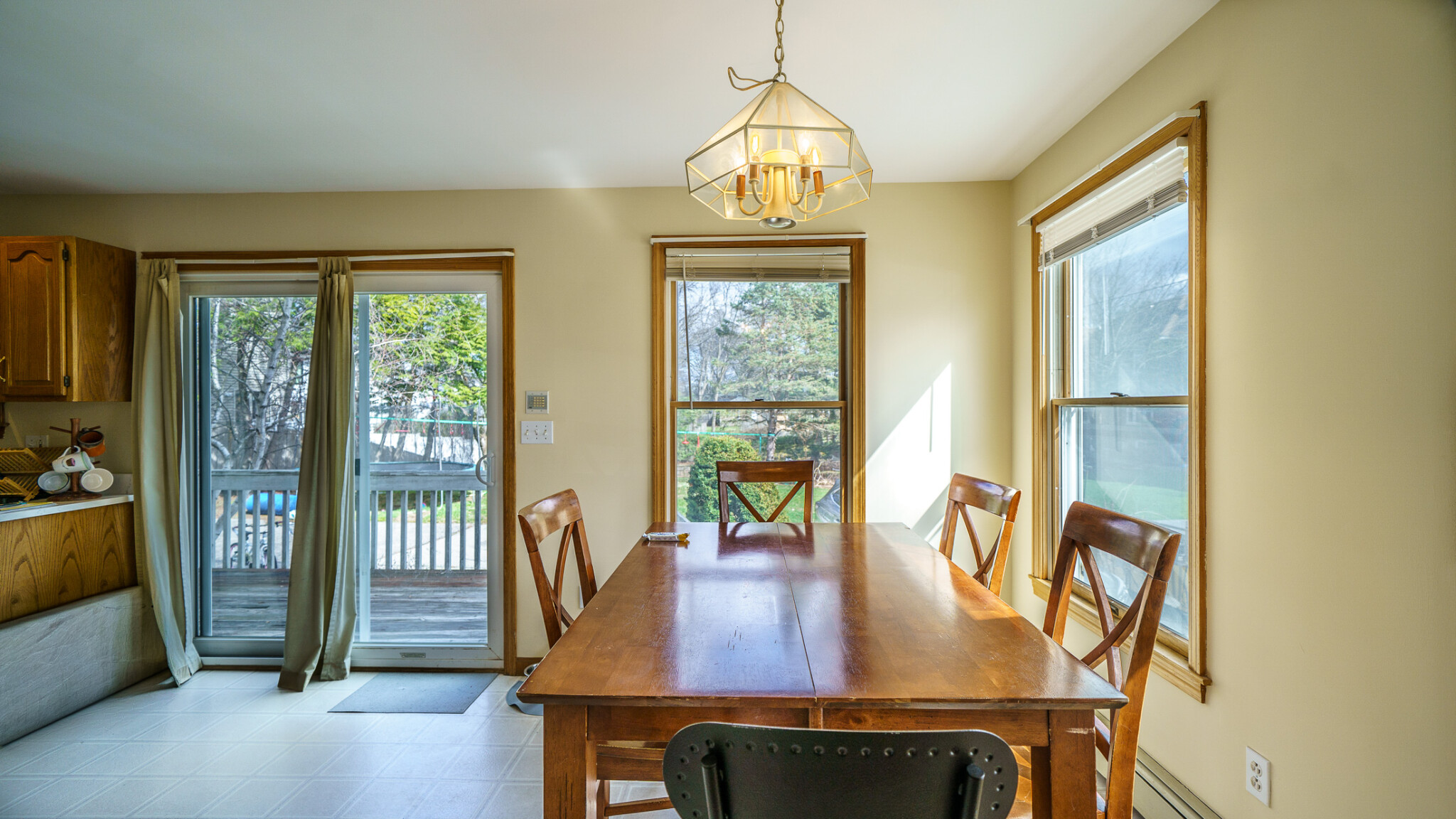 16 Central Ave, Newtonville