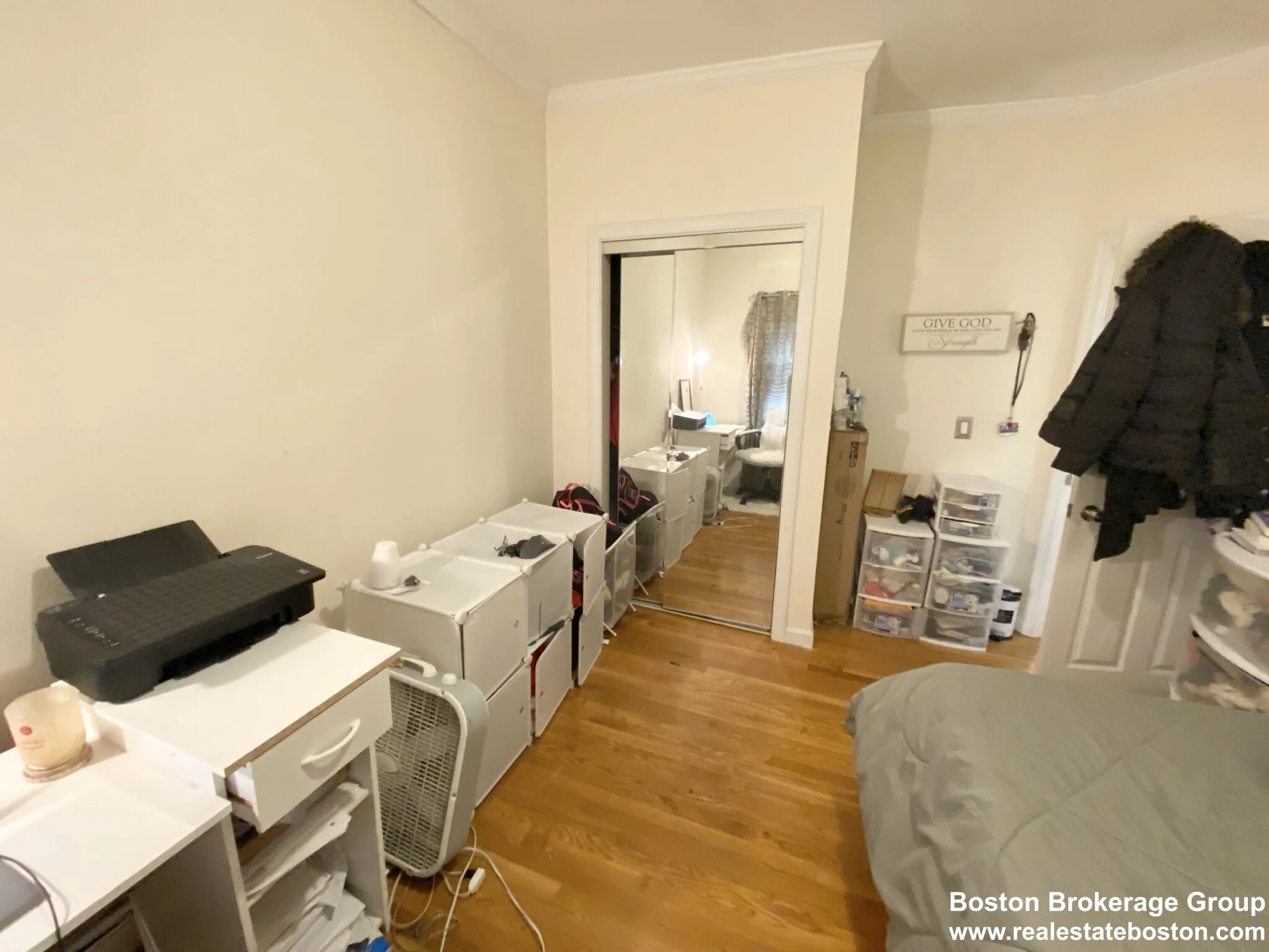 174 Bolton St, South Boston