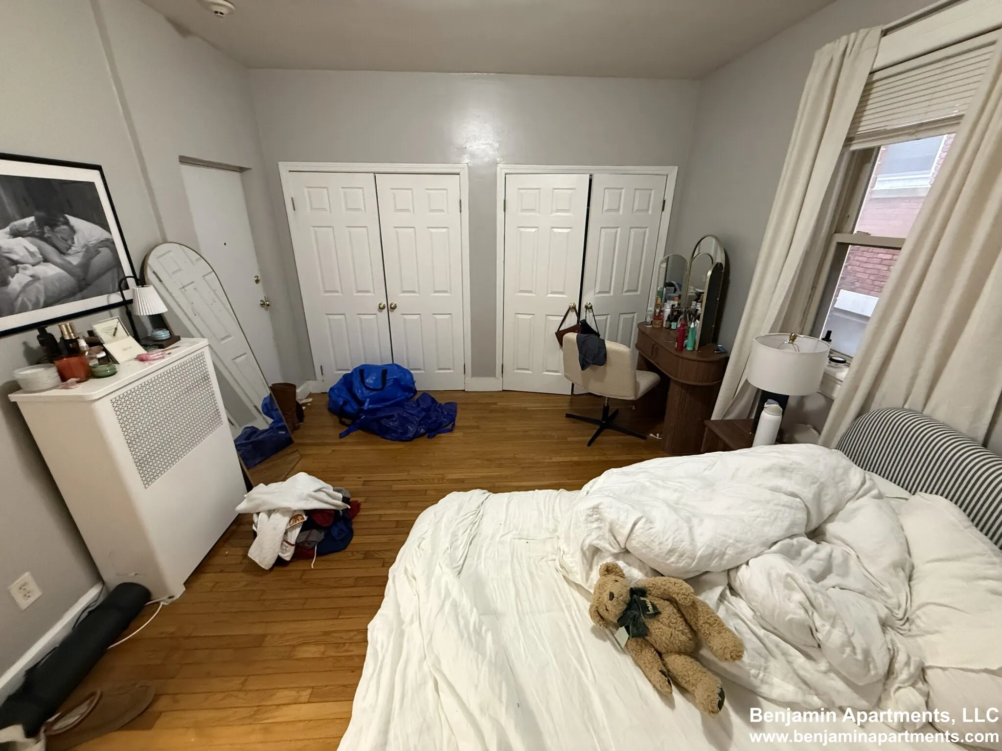 879 Beacon St, Fenway