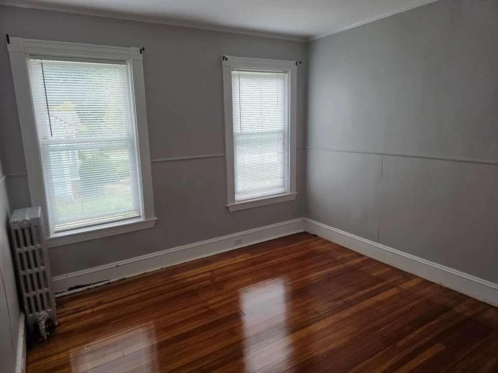 318 Summer St, Bridgewater