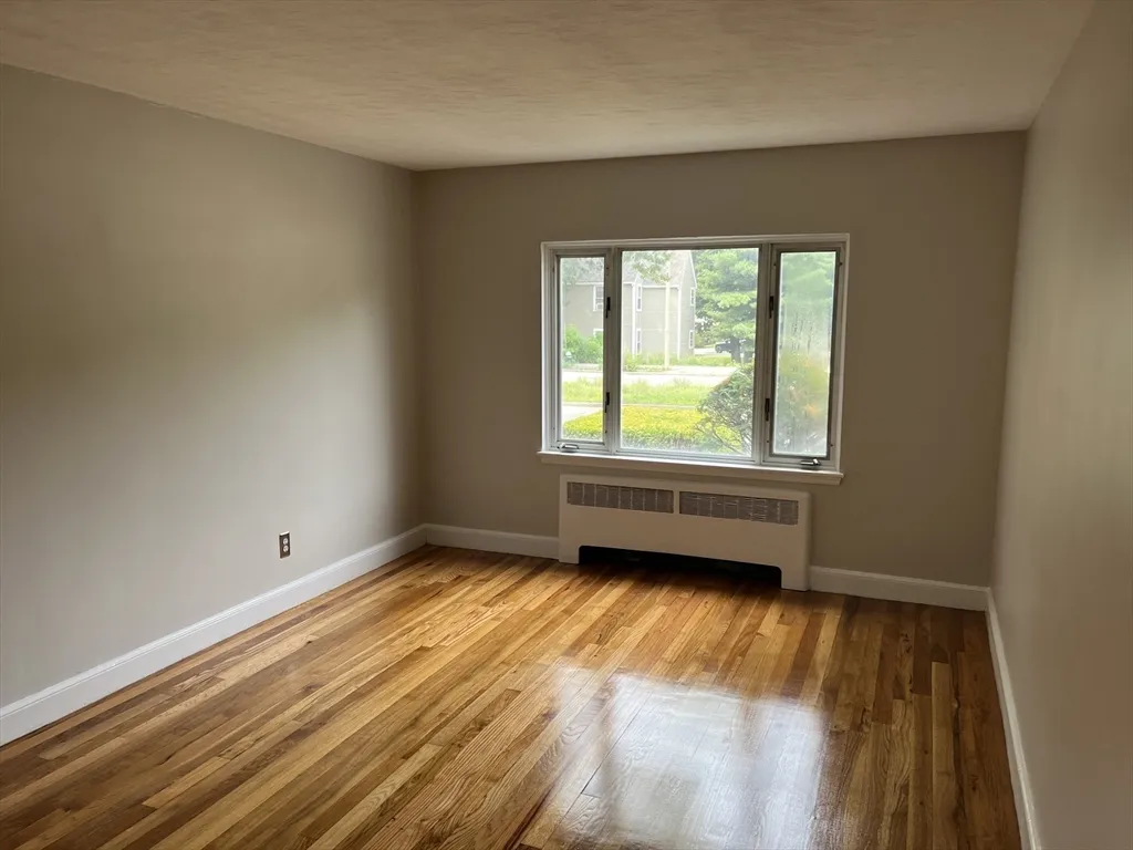 744 Boylston St, Back Bay