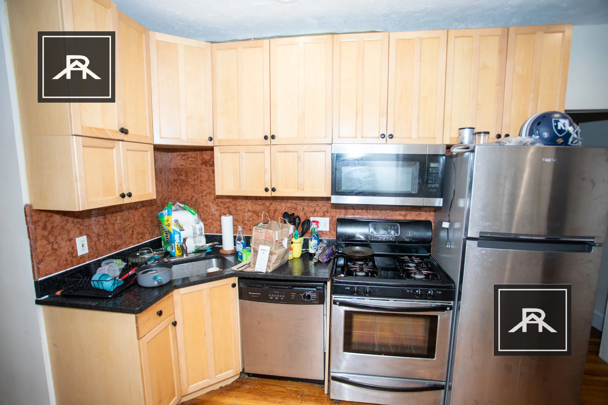 73 Thatcher St, North Brookline