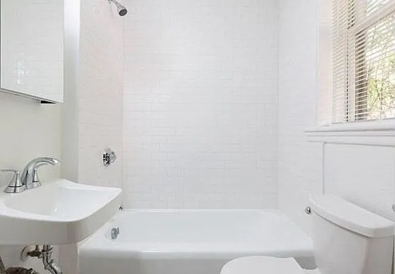 16 Chauncy St, Neighborhood Nine