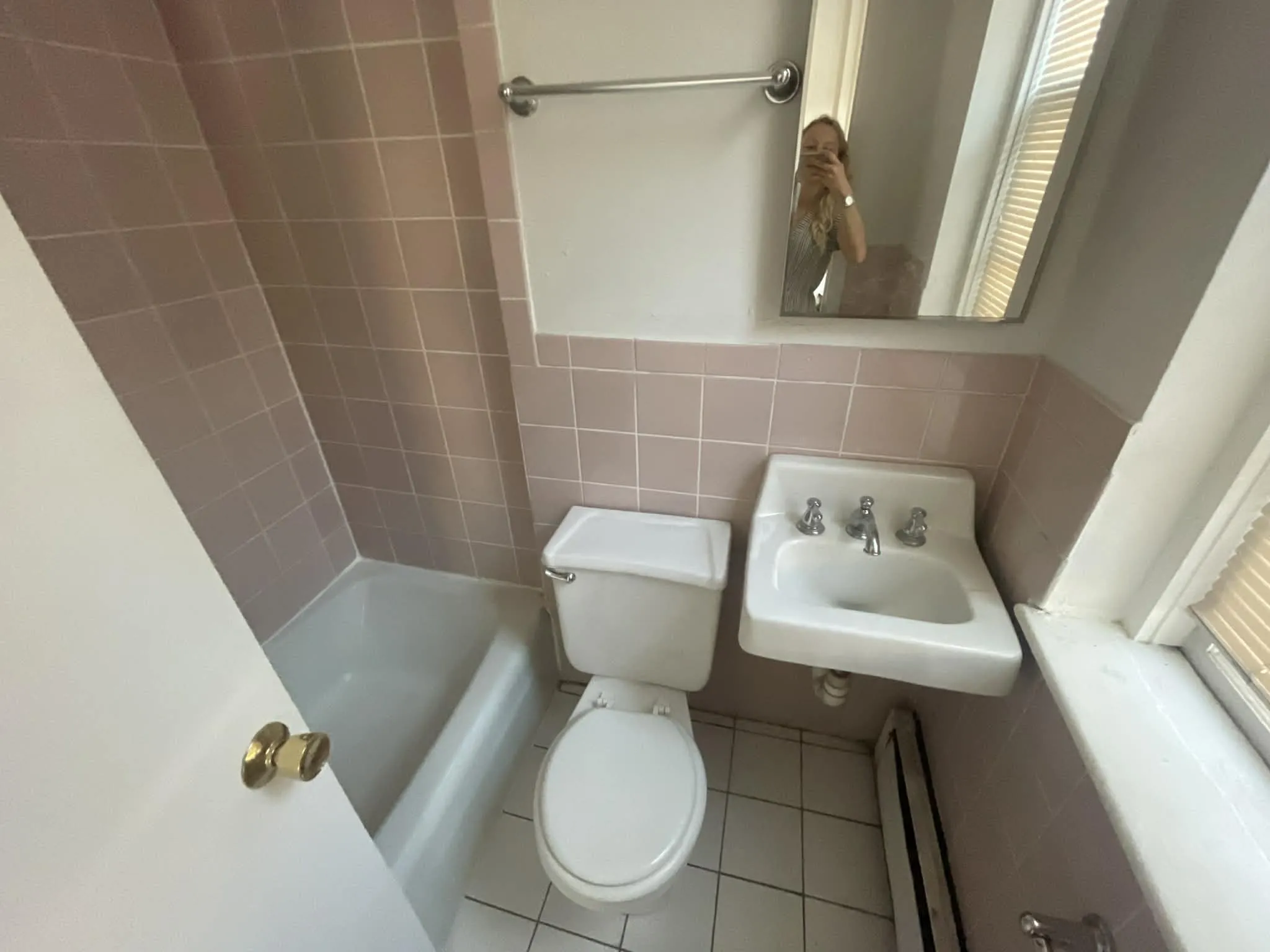 61 South Huntington Ave, Jamaica Plain