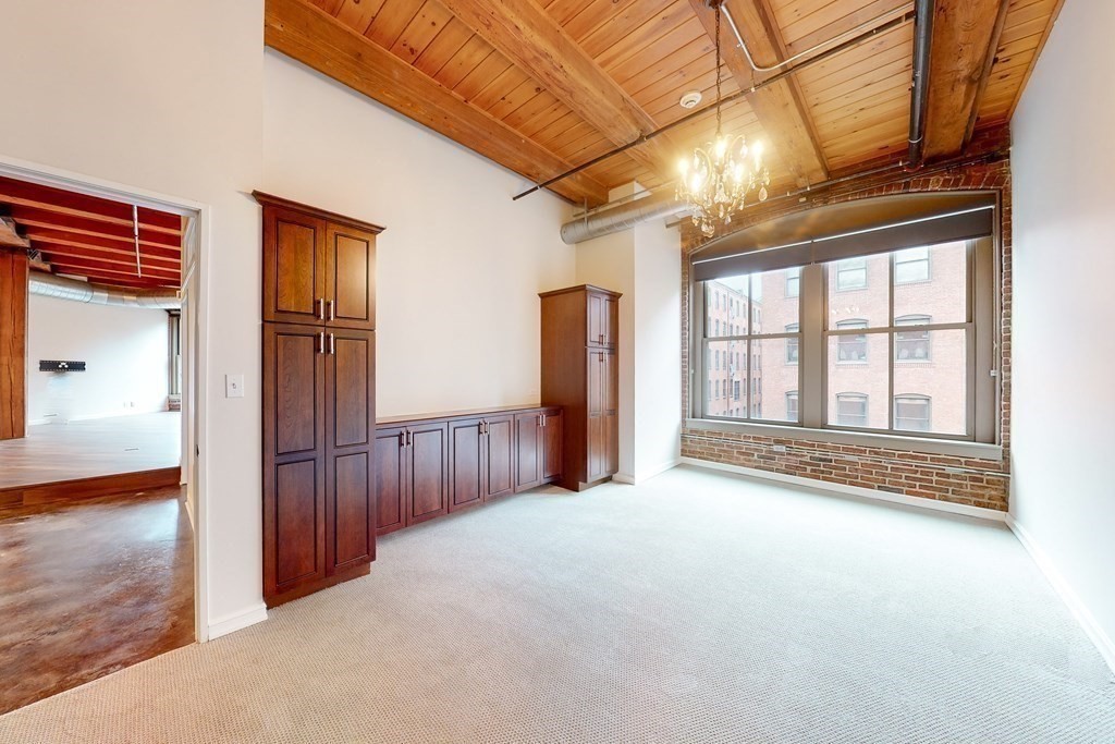 35 Channel Center St, Seaport District