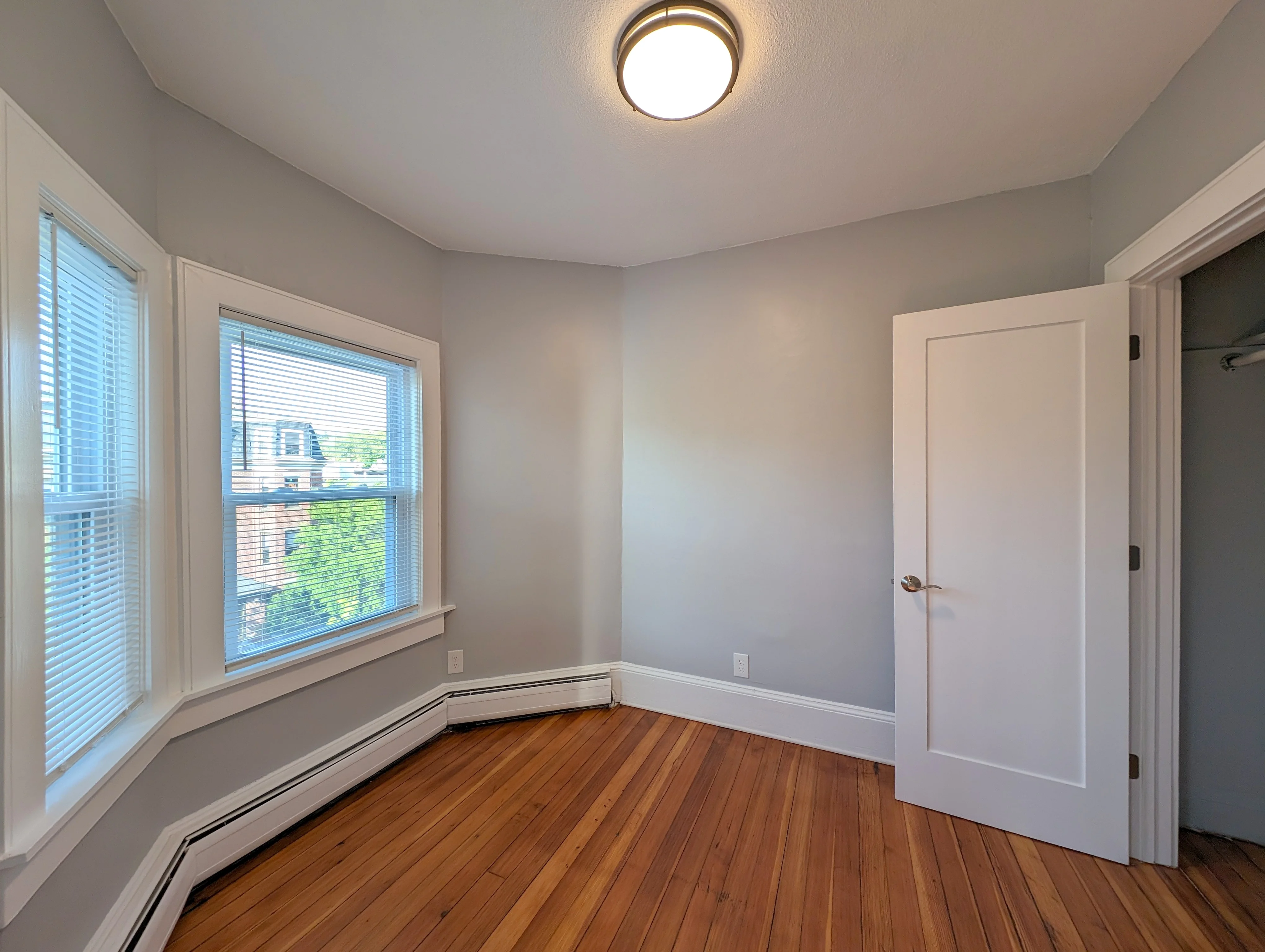 356 Somerville Ave, Prospect Hill