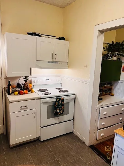 1957 Commonwealth Ave, Brighton