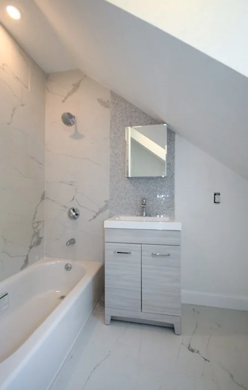 32 Cedar St, Dorchester