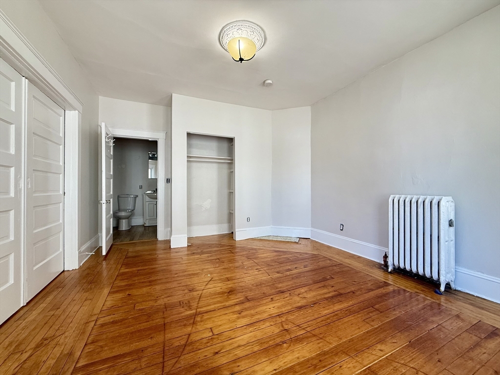 29 John St, Attleboro