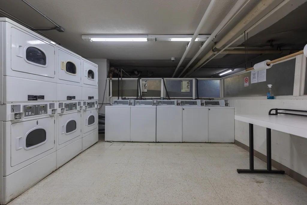 19 Winchester St, Coolidge Corner