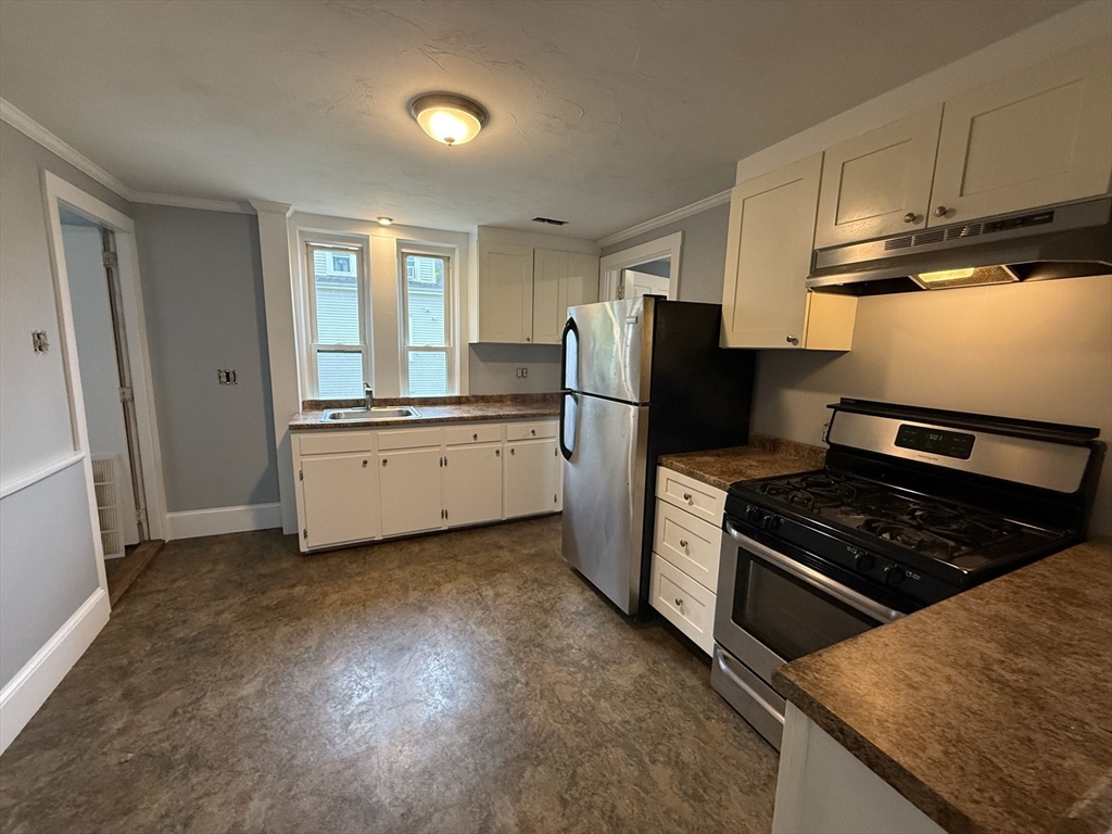 76 Division St, North Attleboro