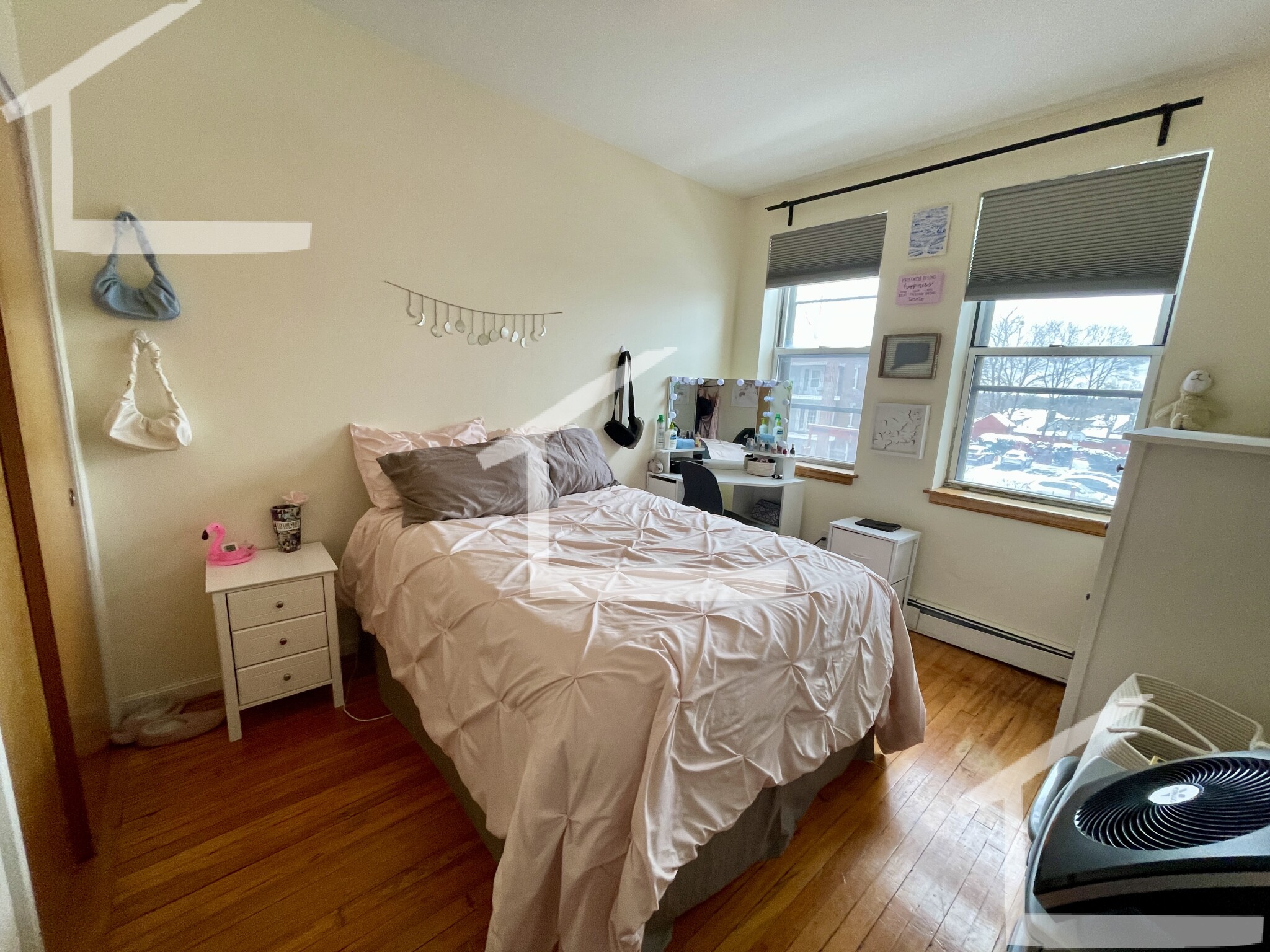 206 Chestnut Hill Ave, Brighton