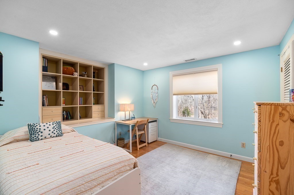 39 Decatur St, East Gloucester