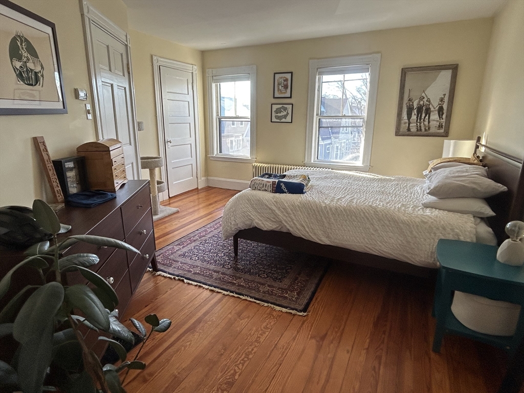 21 Pearson Ave, Somerville