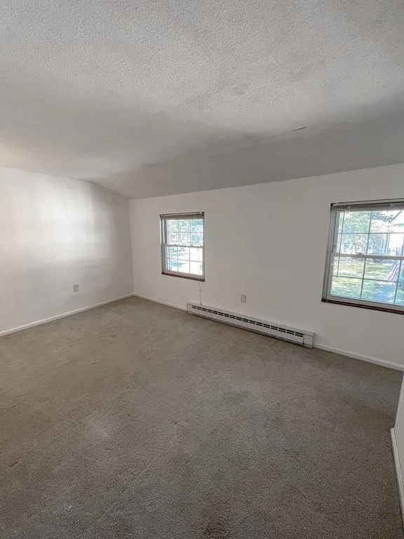 75 Sandy Pond Rd, Ayer