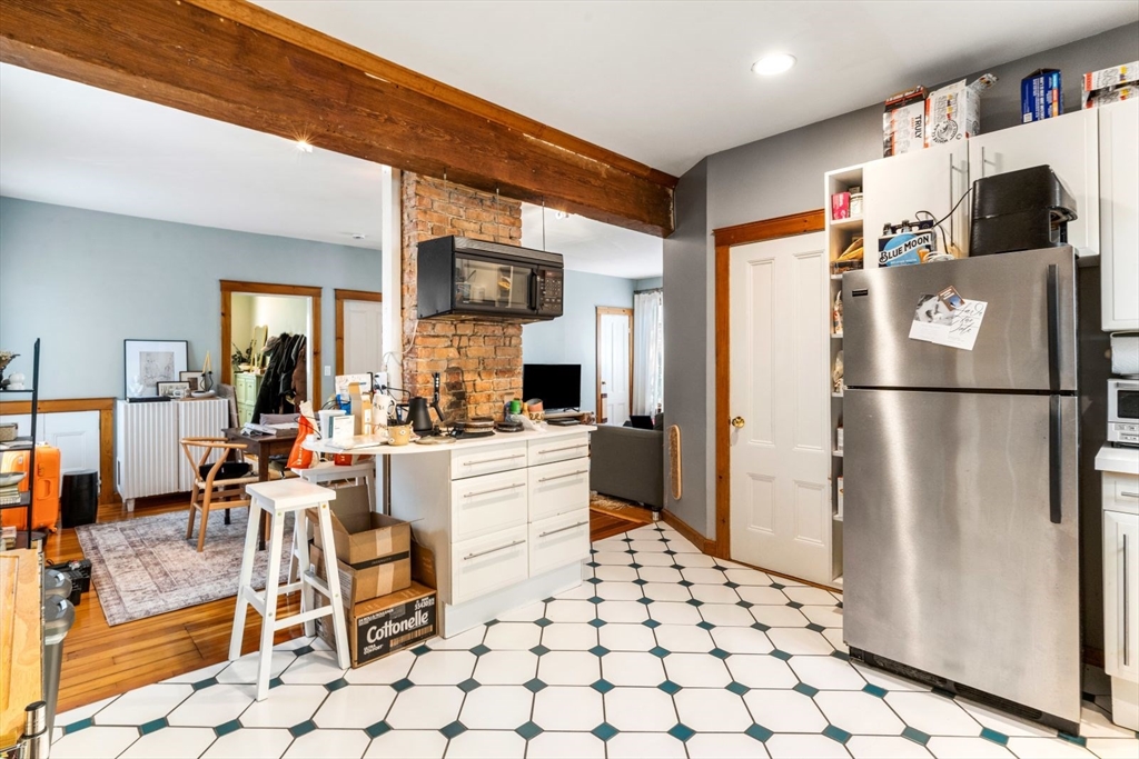 7 Flagg St, Harvard Square